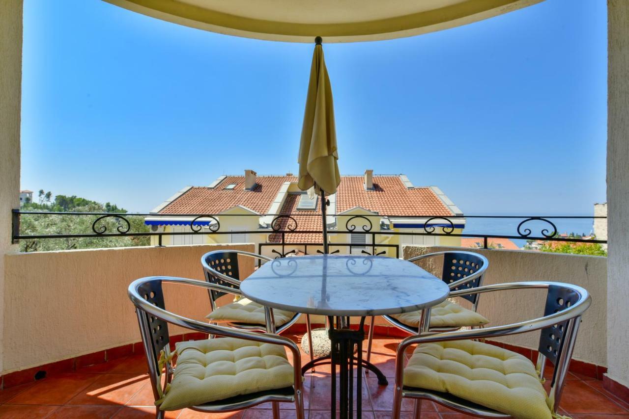 Lux Apartman Sofia Apartment Sveti Stefan Exterior foto