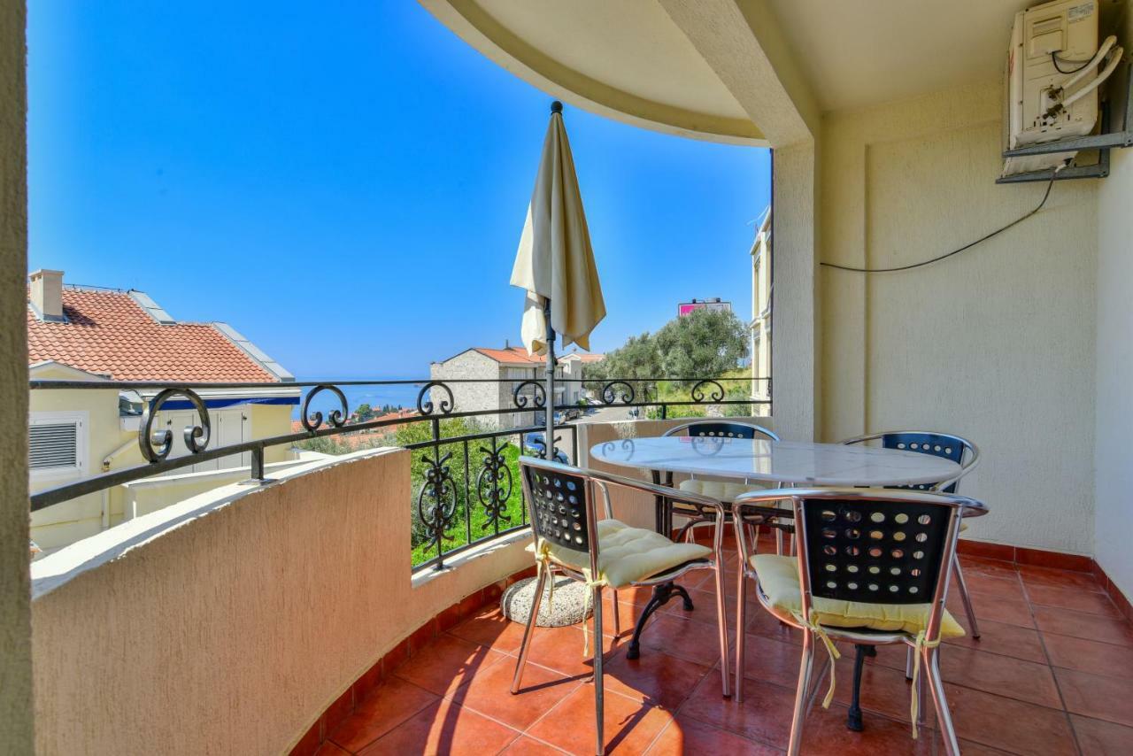 Lux Apartman Sofia Apartment Sveti Stefan Exterior foto